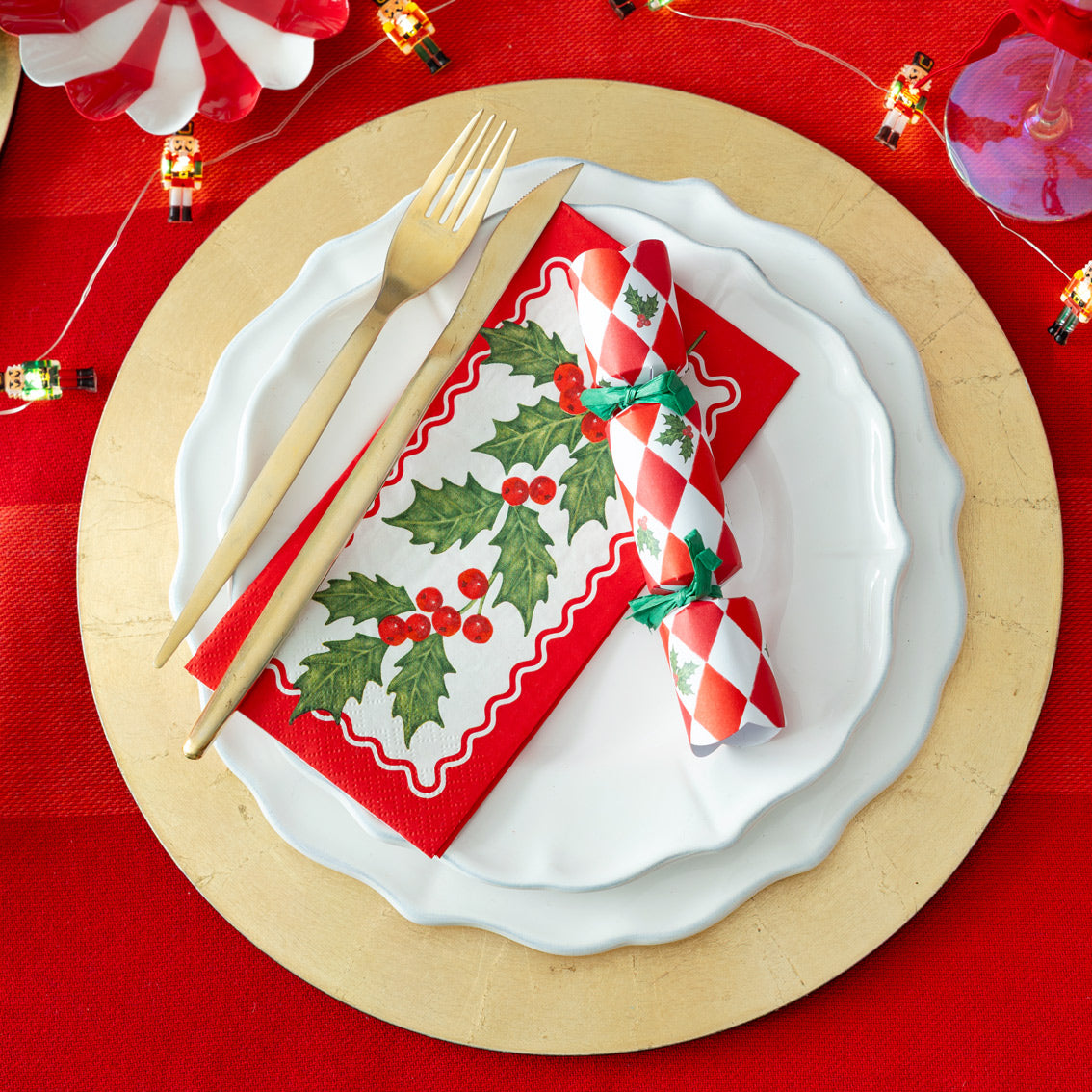Holly Long Lunch Paper Napkins - 8 Pack Display | Christmas Decor |