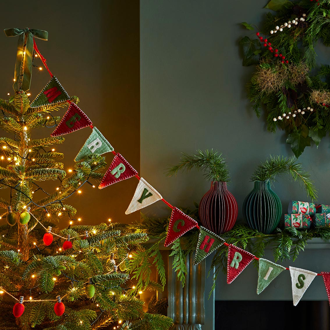 Christmas Felt Light Bulb Bunting - 2m | Christmas Decor |