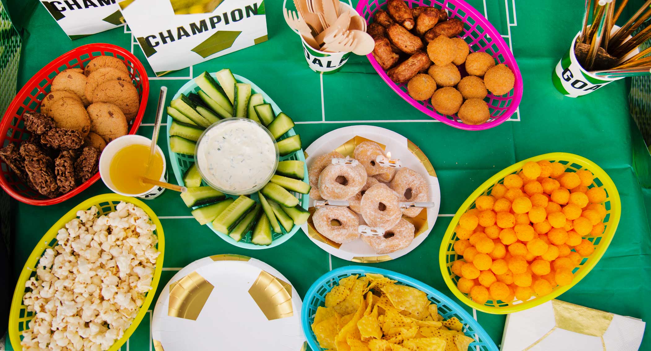 Coloured Food Baskets | Party Tableware  |