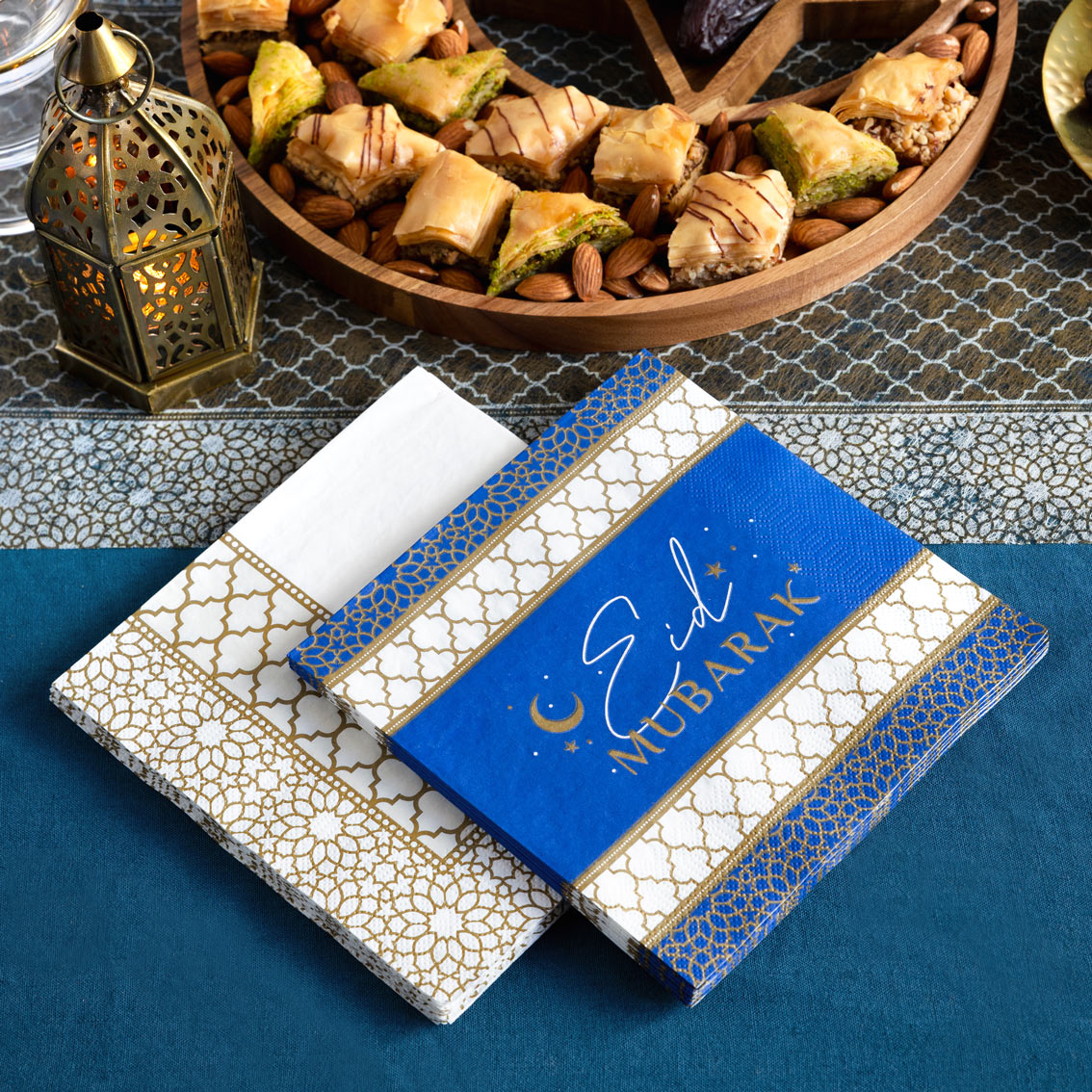 Gold & White Paper Napkins - 20 Pack | Party Napkins |
