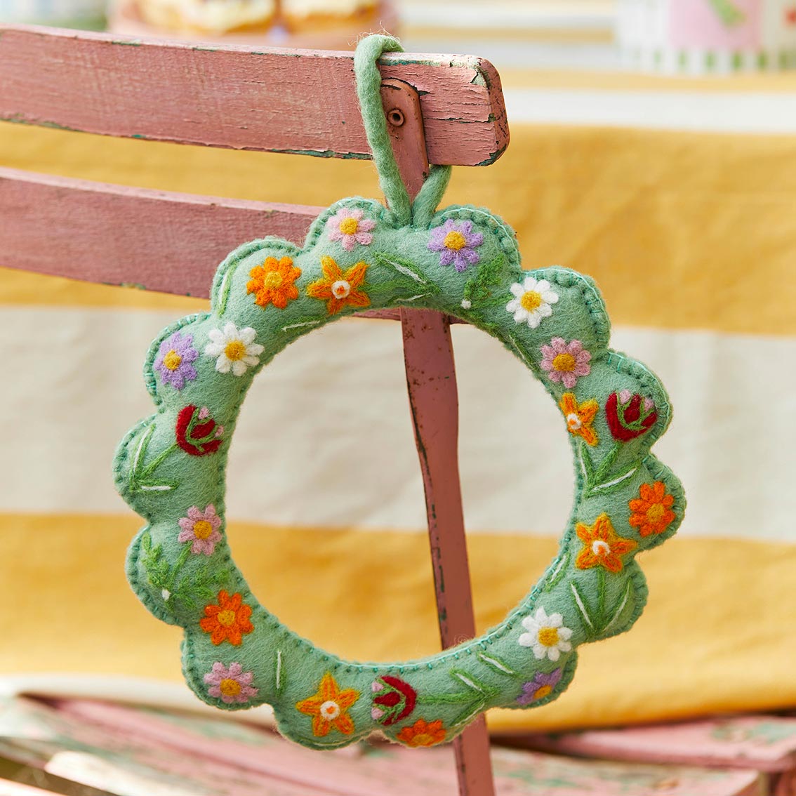 Floral Felt Wreath - 22cm | Summer Home Decor |