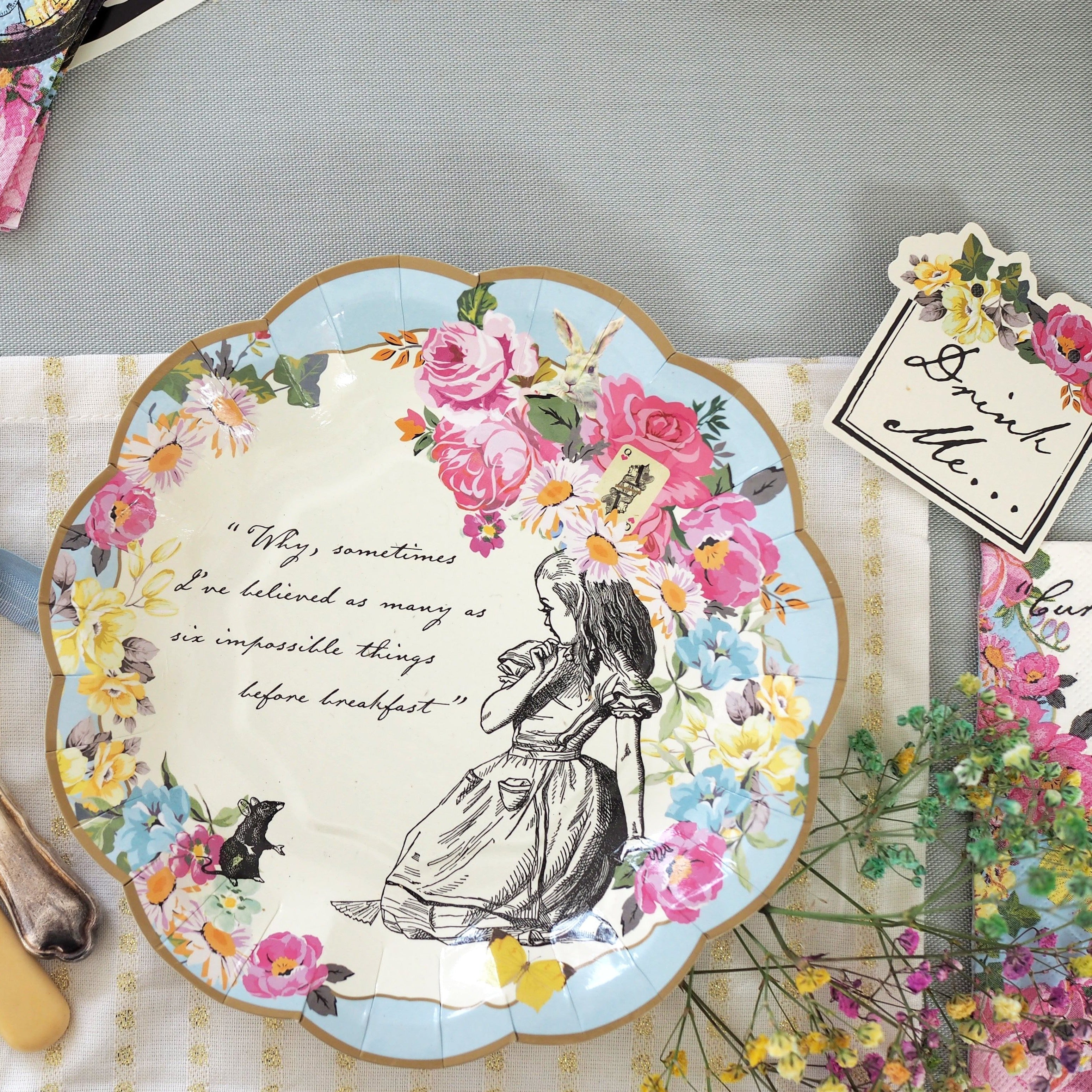 Alice in Wonderland Dainty Plates - 12 Pack | Tea Party |
